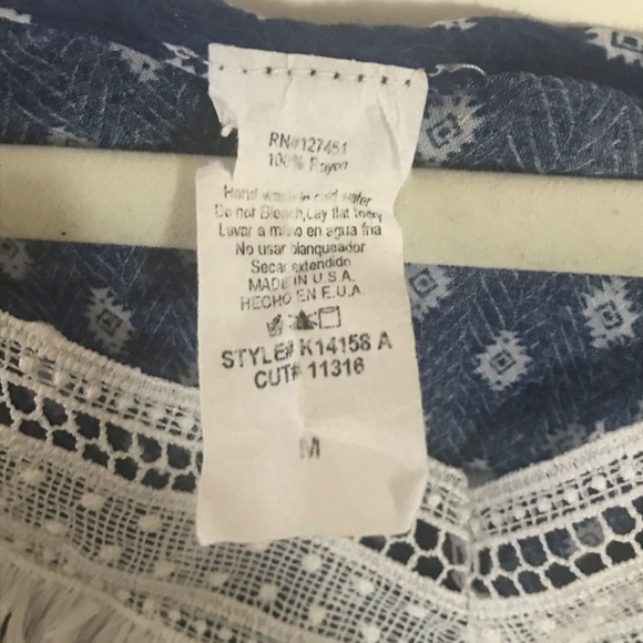 Ruby and Jenna tank with fringe and lace detail - Picture 3 of 3